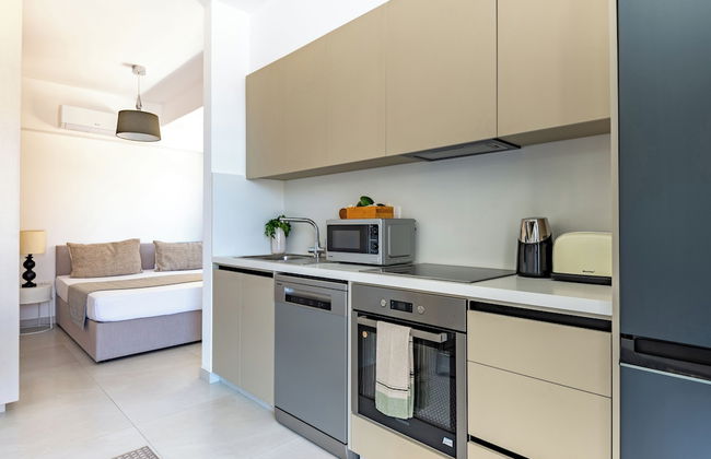 Sanders Only Limassol - Foto 15