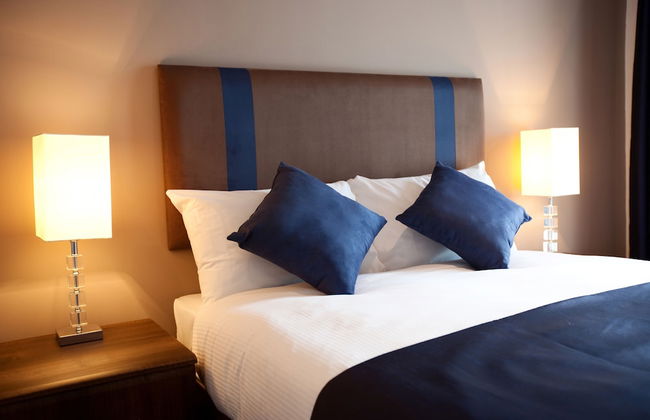 The Spires Serviced Apartments Glasgow - Photo 10