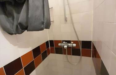 Les 7 balcons, Comédie-Corum-Gare, Parking, Spacieux Lumineux Haussmannien - Foto 25