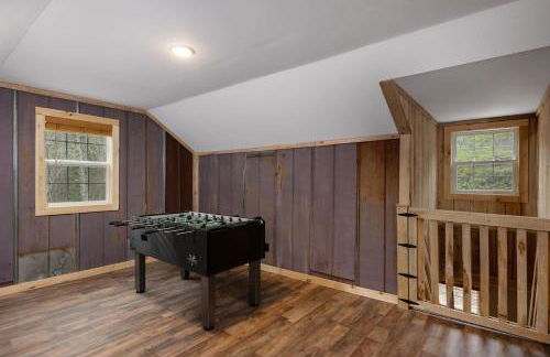 Boone Getaway Dog Friendly, Hot Tub, Fire Pit! - Foto 45