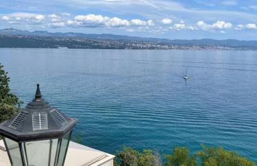 Villa Isabella - Luxury with style right next to the beach, private pool and sea view - Foto 9