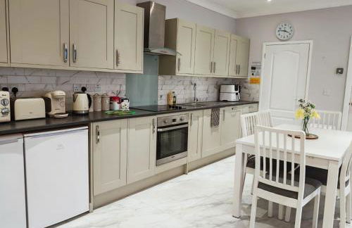 Bungalow Step Free Access - Close To The Beach - Photo 10