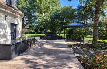 230m2 sur 3800m2 - jacuzzi 6 places - 16pers max - Foto 38