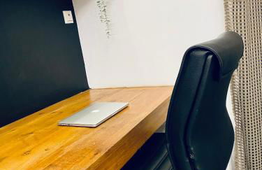 Small Gem Studio Athens, next to metro nomismatokopeio - Foto 8