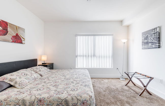 2BR Fully Furnished Apartment on Hawthorn Ave Hollywood - Photo 15