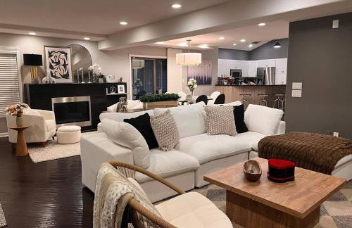 Eagle Lake Paradise! Close to ND! Sunset! Hot Tub! - Foto 57