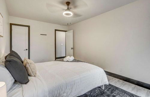 Oak Hills Estate Luxe Forest Escape Near USAFA - Foto 42