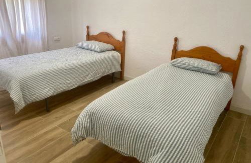 Casa con piscina y barbacoa - Foto 14