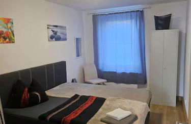 Schöne Vollausgestattete Monteurs- Gästewohnung nähe Raffinerie Leuna und Geiseltalsee für 2 Personen 0302 - Foto 8