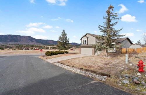 Beautiful Mountain Views Close to Hiking Trails - Foto 12