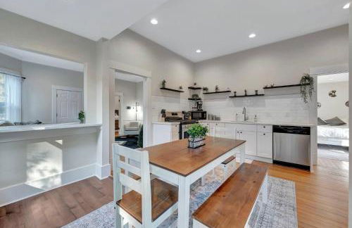 Longmont 2BD Comfort | Outdoor dining + Parking - Foto 17