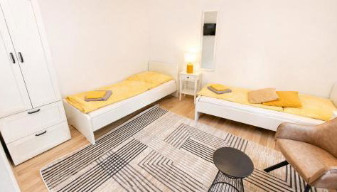 Komfortable Ferienwohnung mit Sauna, Parkplatz & Top Lage in Bad Muskau - Foto 3, wardrobe