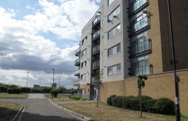 2 bed Riverview Bridge House Apartment - Foto 45