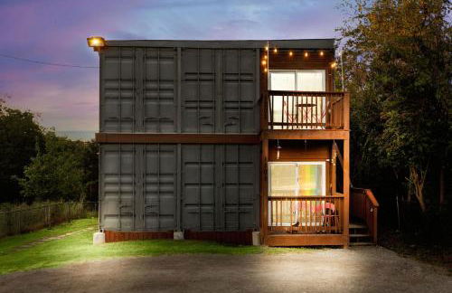 Divine Cargo - Foto 1