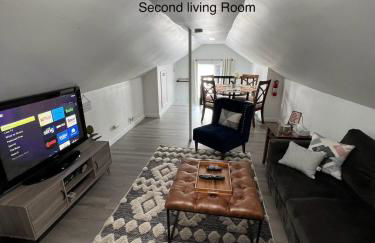 3-Minute JBLM Spacious & Cozy 4BR 2BTH Huge Yard - Foto 40