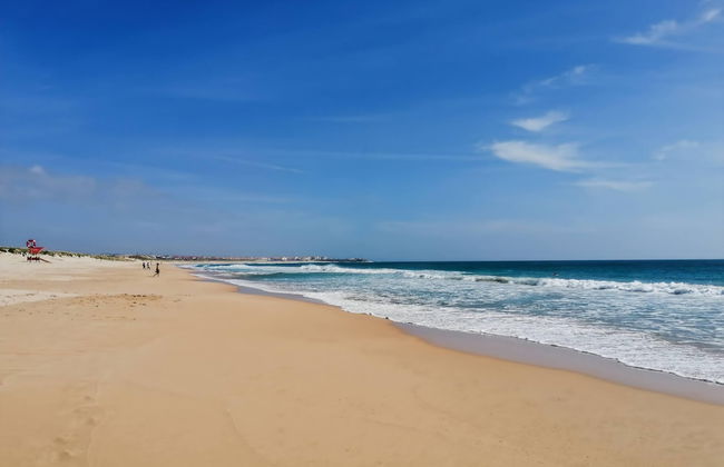 Cozy Vacation Rental in Peaceful Peral, Portugal - Photo 40