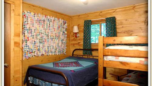 Four-Season Family Rental Hidden by Squaw Lake in the Northwoods of Wisconsin - Foto 3