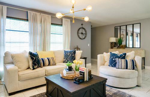 Lounge Area Office Fenced Yard Near It All - Photo 53