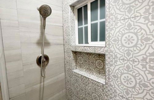 My Cozy Duplex B in the heart of West Side - Foto 26