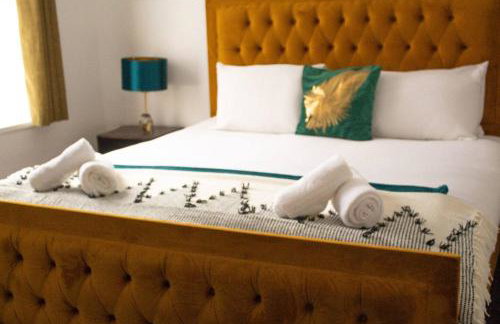 Spacious Large Group House Near NEC and Airport - Foto 12