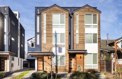 2022 Modern 3BR Tesla Charger City Views - Foto 35