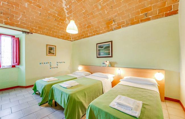 Farmhouse in Montescudaio With a Shared Pool Near sea & Park - Foto 9