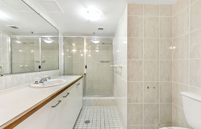 Surfers Century Oceanside Apartments - Foto 79