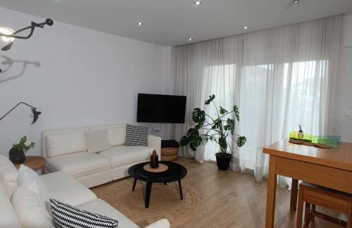 Pilea Luxury Apartments 2 - Photo 5