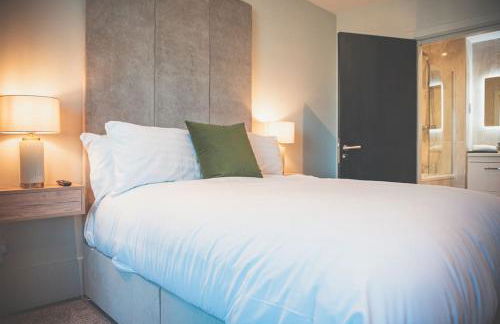 2BR Apt - Balcony - River View - Foto 1