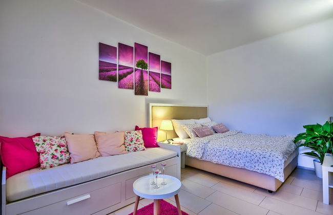 Modern Duplex Close to City Center- Free Parking - Foto 1