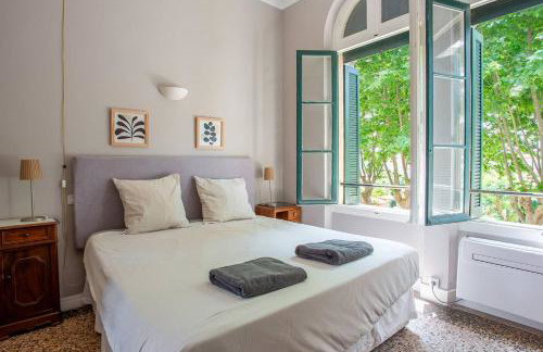 5 Family Apartments with Pool & Large Garden in Historic Pézenas Convent - Foto 15