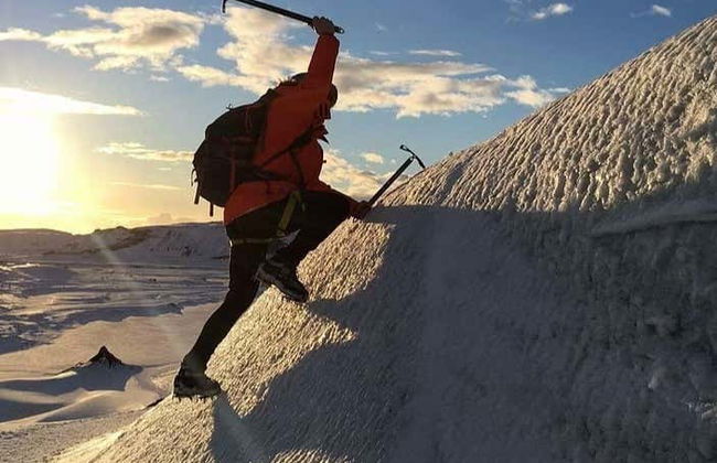 Arrampicata sul ghiaccio e trekking sul ghiacciaio Sólheimajökull - Foto 2