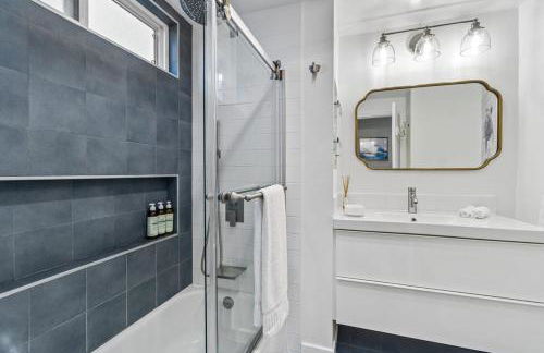 Seaside Serenity with Ocean Views - Photo 34