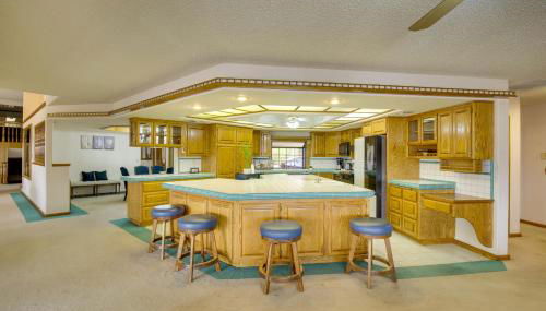 Spacious California Oasis Patio, Fireplace and Pool - Foto 2