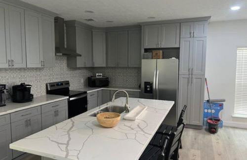 Waterfront house on Sam Rayburn - Sleeps 23! - Photo 31