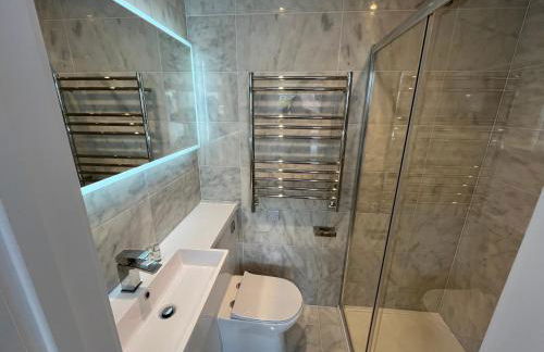 Marston Penthouse - Photo 4