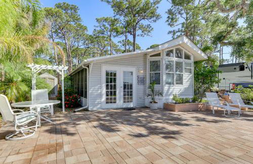 Community Pool and Perks! Nokomis Home 3 Mi to Beach - Foto 22