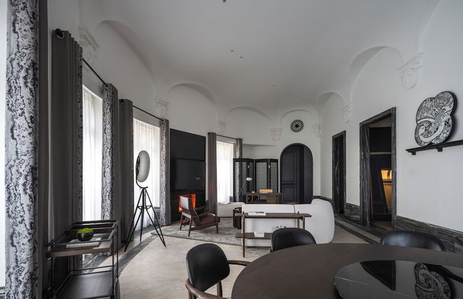 OPARTMENT The Far Eastern Hotel - People's Square - Photo 6