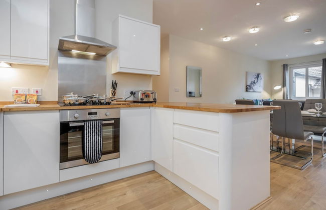 Luxury 2 Bedroom Apartments with Parking - Foto 44