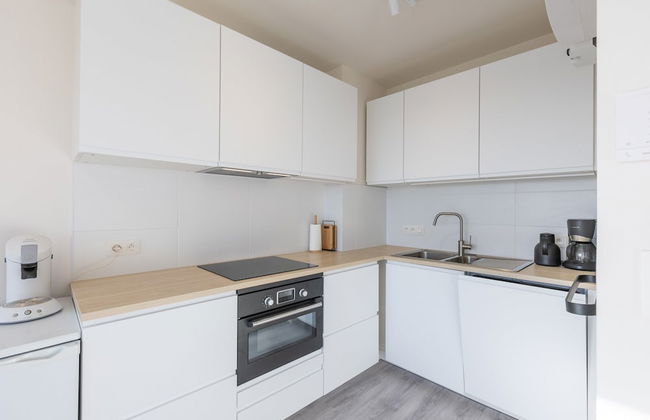 Modern, Renovated Studio With Open Views - Foto 5