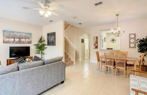 Spacious Regal Oaks Townhome by Disney - Foto 7