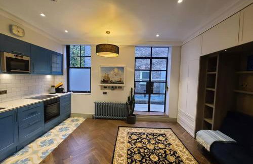 New Boutique Ground Floor Apartment - Photo 48