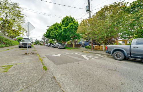 2 Blocks to Beach Park! World Cup HQ in Seattle - Foto 32