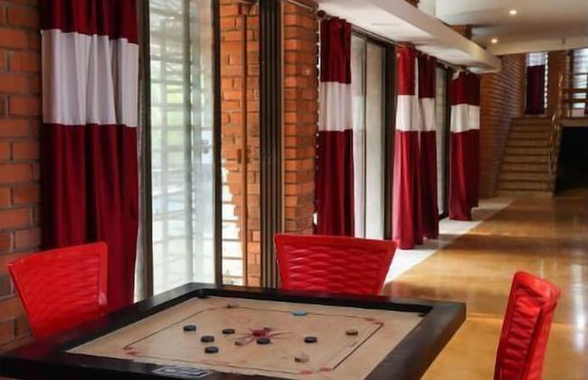 White Triangle By Joy Suites - Foto 18