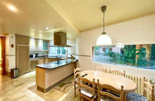 Confortable Chalet con piscina - Foto 10