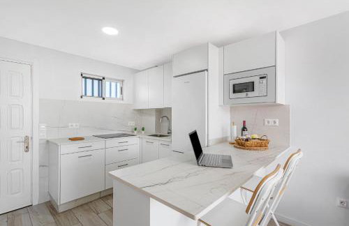 Newly Refurbished Beachfront - Foto 3