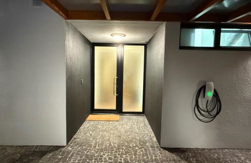 Lotus House - Heated Pool & Jacuzzi near the Beach - Photo 72