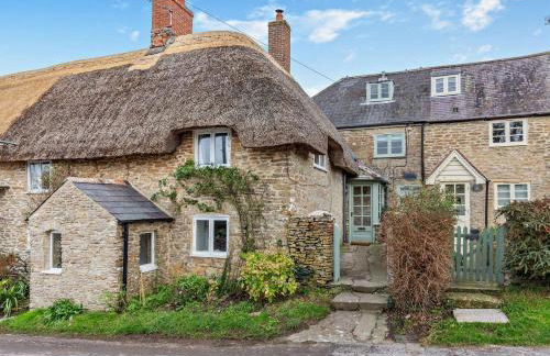 3 Bed in Weymouth oc-86474 - Photo 1