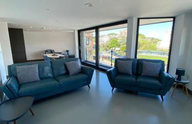 4 The View apartments Ilfracombe - Seafront, Parking, Lift, EV - Foto 45