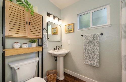 Family-Friendly Getaway Near Slide Hill Park home - Foto 16